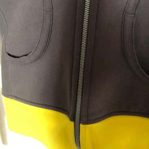 Lululemon scuba sweater size 6 - Picture 4 of 8